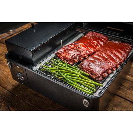 Traeger ranger grill (sort)