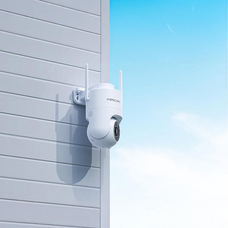 Foscam PD8, 4K 8MP Dual Band WiFi 6 PT sikkerhedskamera (hvid)
