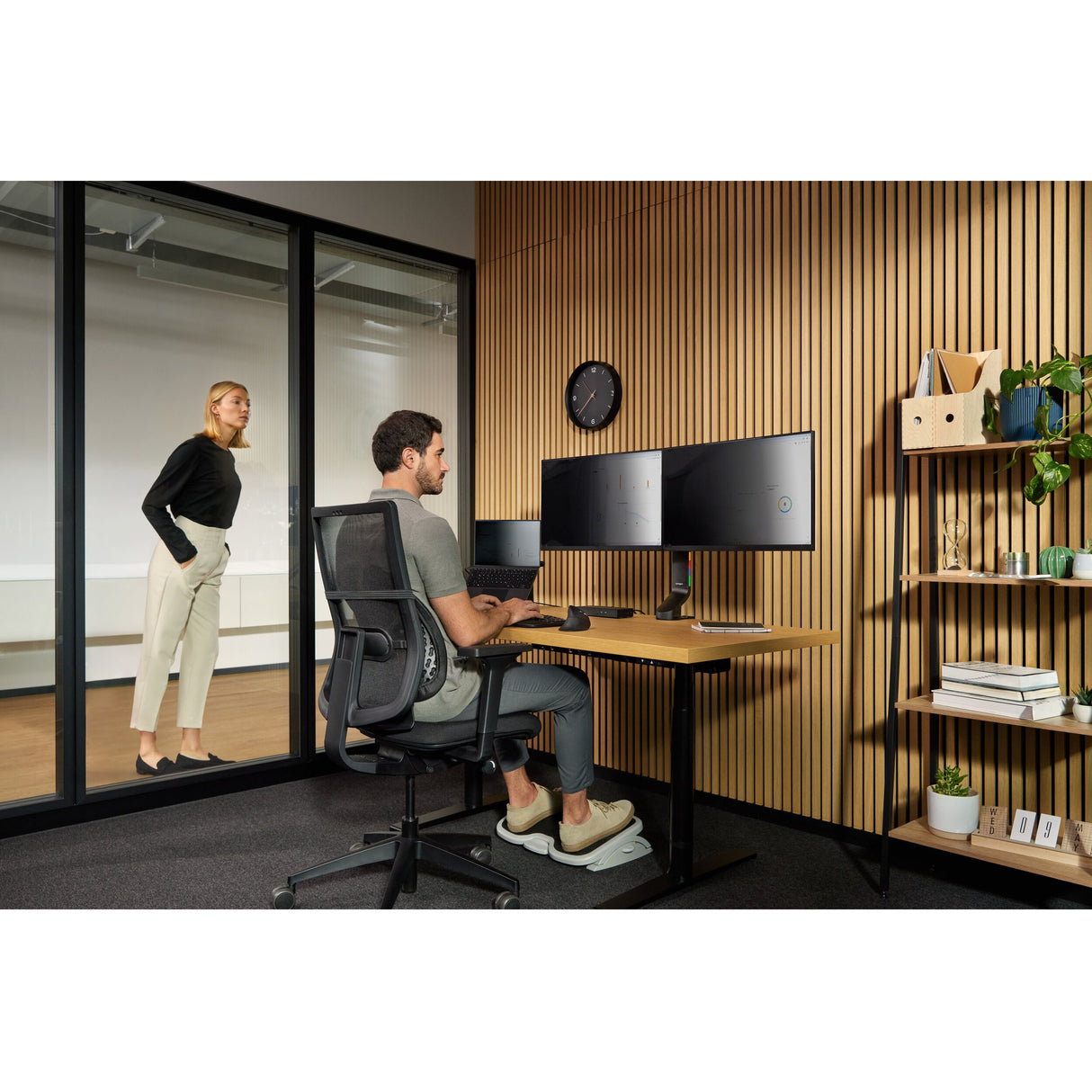 Kensington pro fit ergo kb675 eq tkl genopladeligt tastatur (sort, eu-layout (qwerty), membran, 80% (tkl), bluetooth, 2,4 ghz)