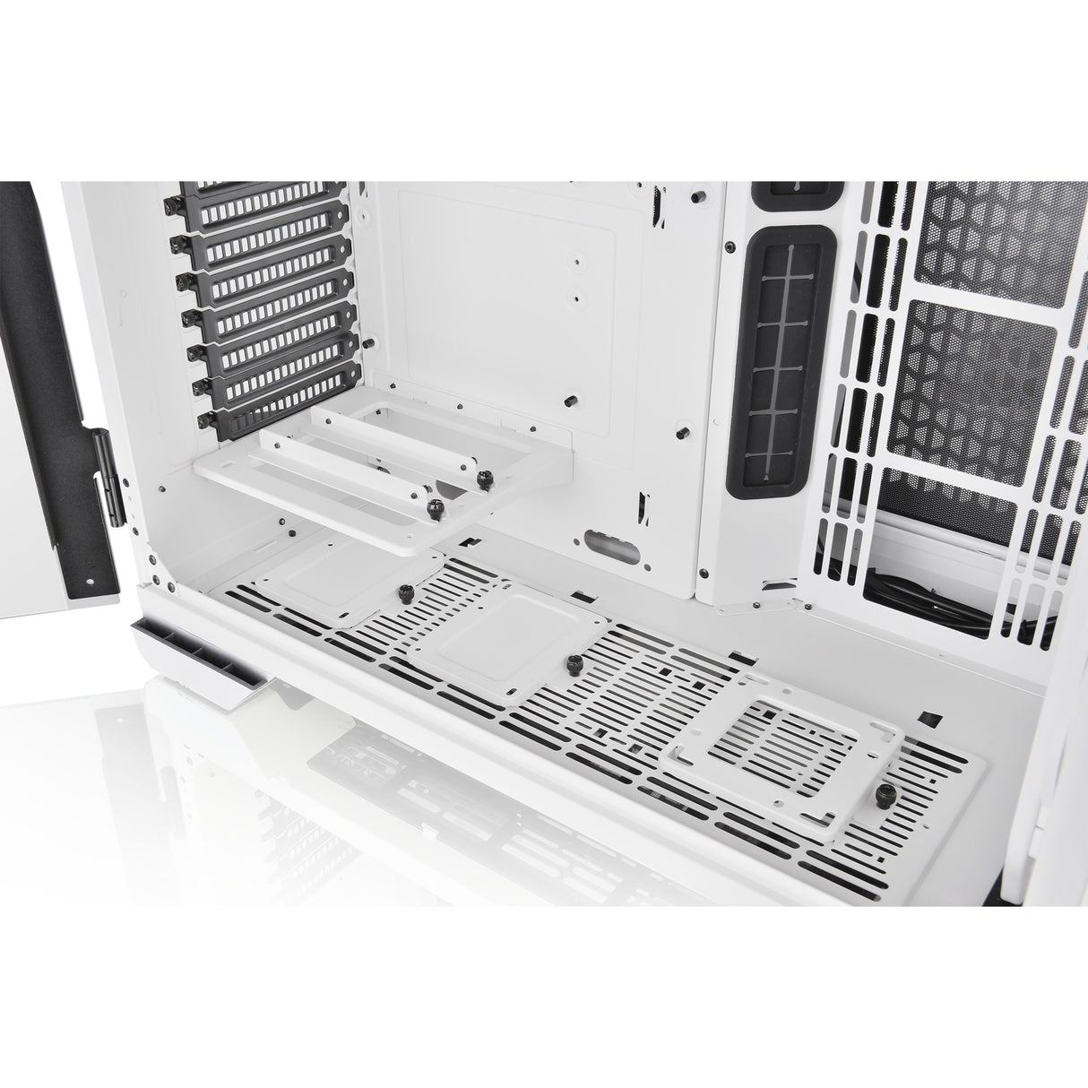 Thermaltake view 51 tg sne argb edition midi tårnhus (hvid | 4x USB-A | 1x USB-C | RGB | vindue)