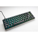 Ducky one 3 klassisk sf rgb mekanisk tastatur (sort, us-layout (qwerty), cherry mx brown, 65%, rgb lysdioder, double-shot pbt, hot-swappable, quack mekanik)