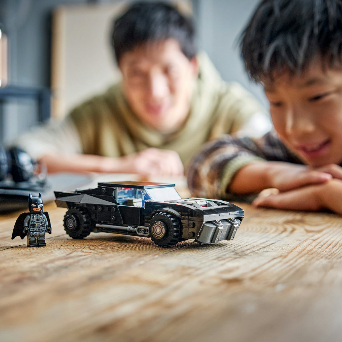 Lego superhelte 76332 batman batmobilen