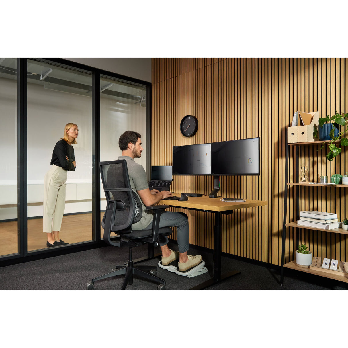 Kensington pro fit ergo kb675 eq tkl genopladeligt tastatur (sort, eu-layout (qwerty), membran, 80% (tkl), bluetooth, 2,4 ghz)