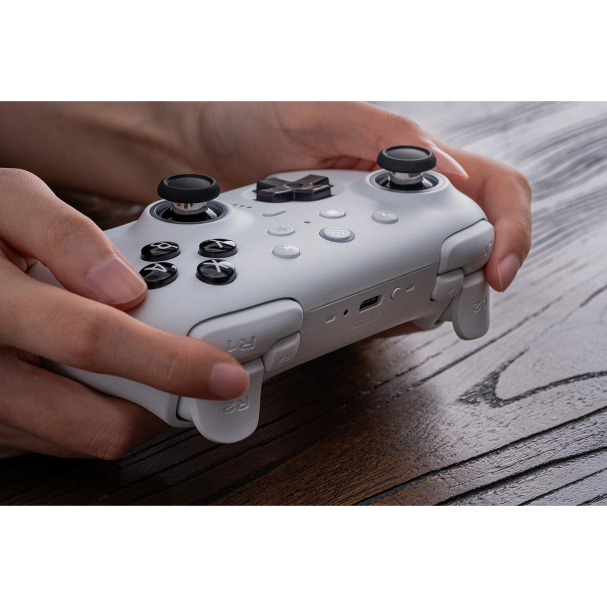 8bitdo ultimate 2 Bluetooth-controller (hvid, PC, Switch 2, Bluetooth USB-C 2,4 GHz)