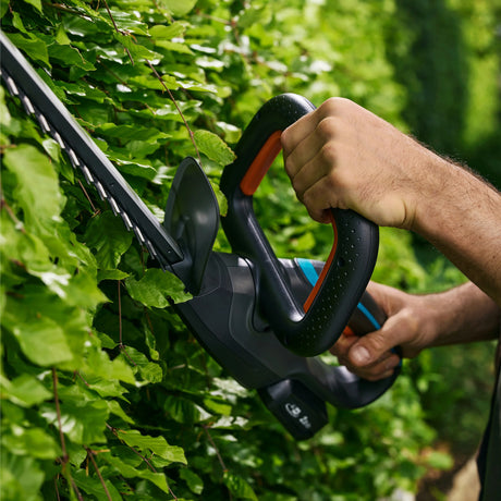 Gardena accuheggenschaar easycut 45 18v p4a solo (grijs turquoise, 14734-55, accu en oplader niet inbegrepen)