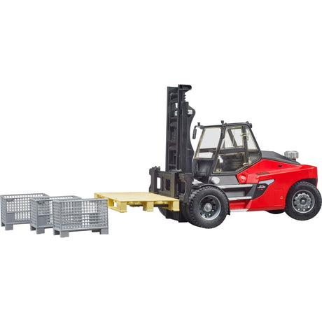Bruder Linde HT160 gaffeltruck - med palle og 3 kasser - 16 tons lastekapacitet