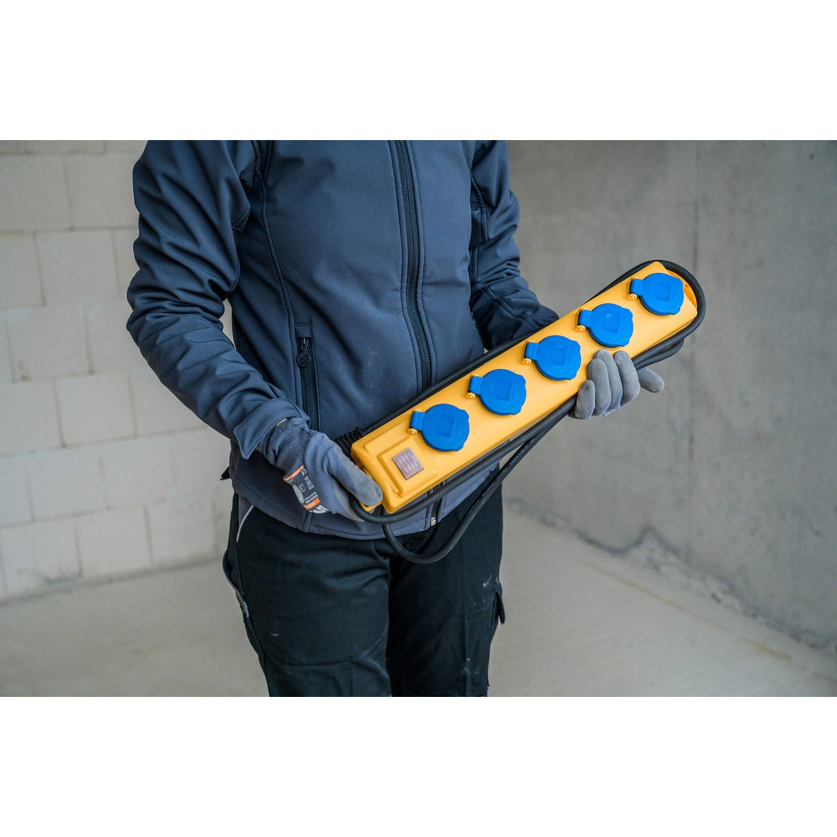 Brennerstuhl super-solid SL 554 the IP54 table socket block 5-way yellow blue 2m H07RN-F3G1.5 with switch
