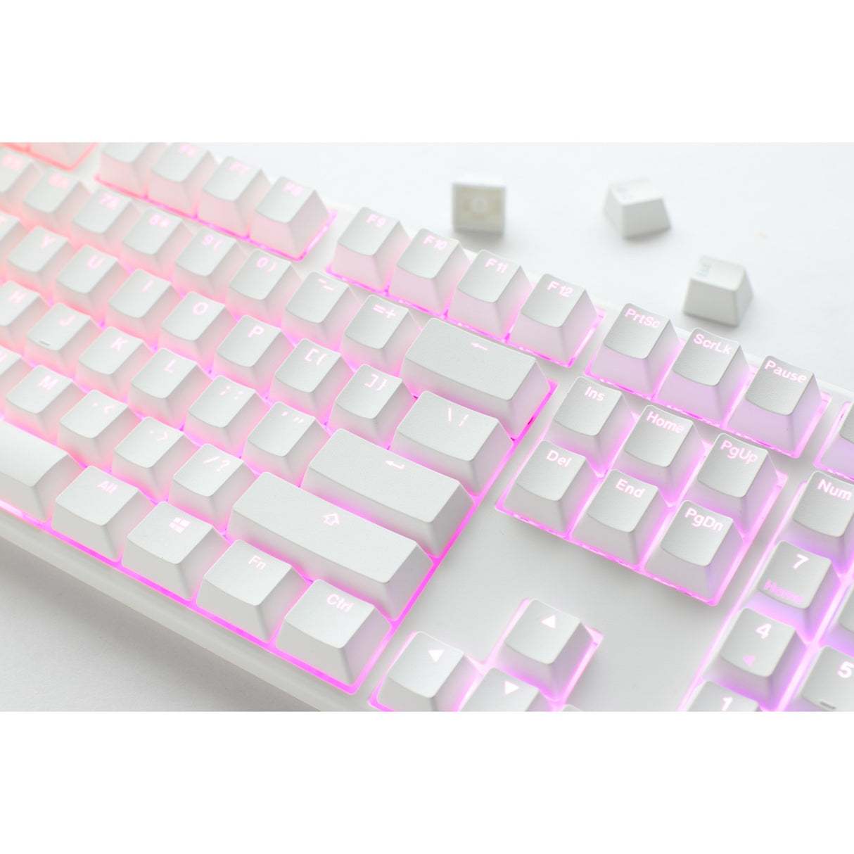 Ducky one 3 classic pure white, tastatur (hvid, us-layout, cherry mx blue, rgb led, double-shot pbt, hot-swappable, quack mekanik)