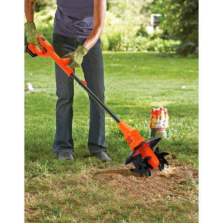 Black+decker black decker betl1820l-qw - accu tuinfrees - 18v li-ion - 22cm werkbreedte - ergonomisch ontwerp