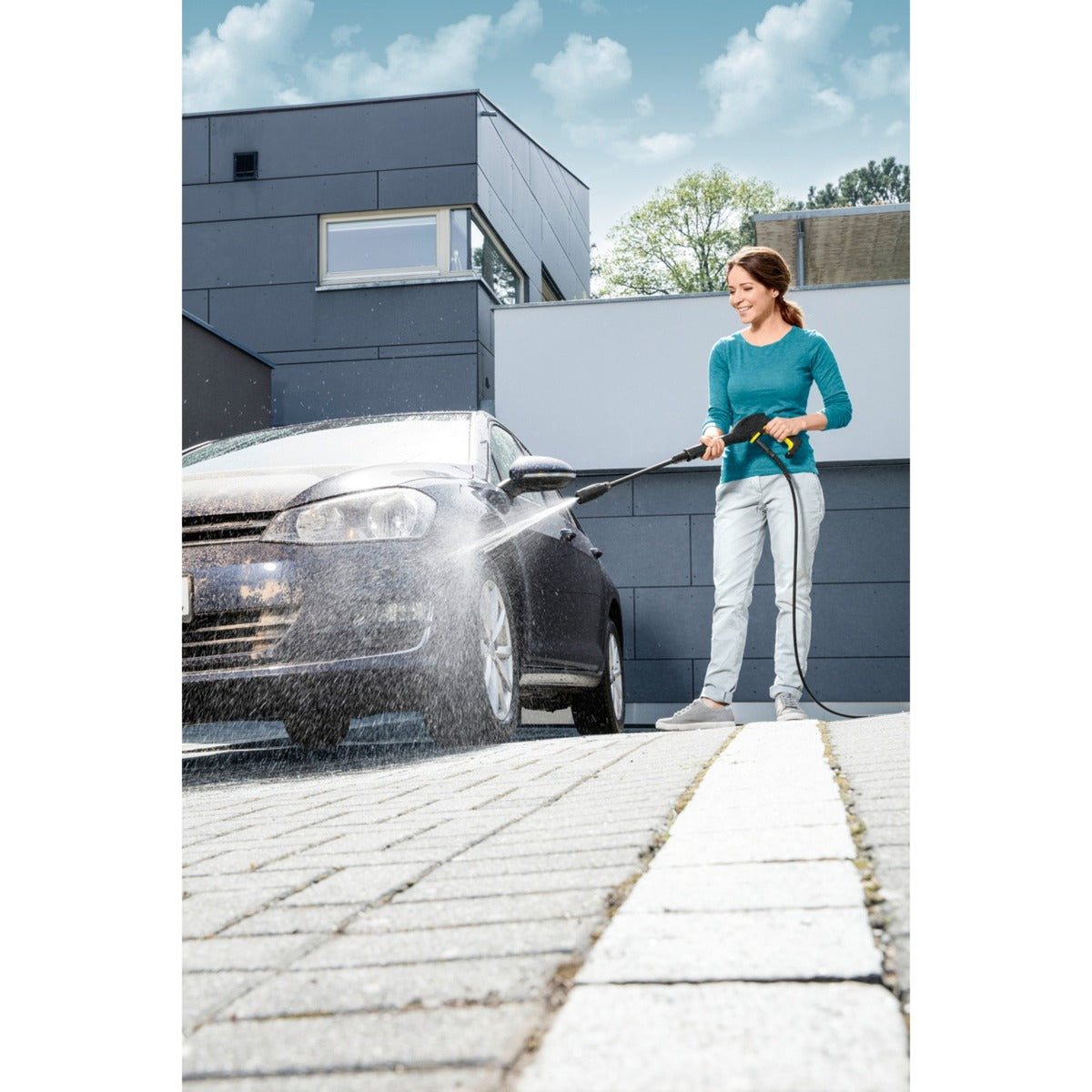 Kärcher k2 power control højtryksrenser - 110 bar - 360 l h - 20 m² h - app support - velegnet til bl.a. små biler - cykler - havemøbler - havestole