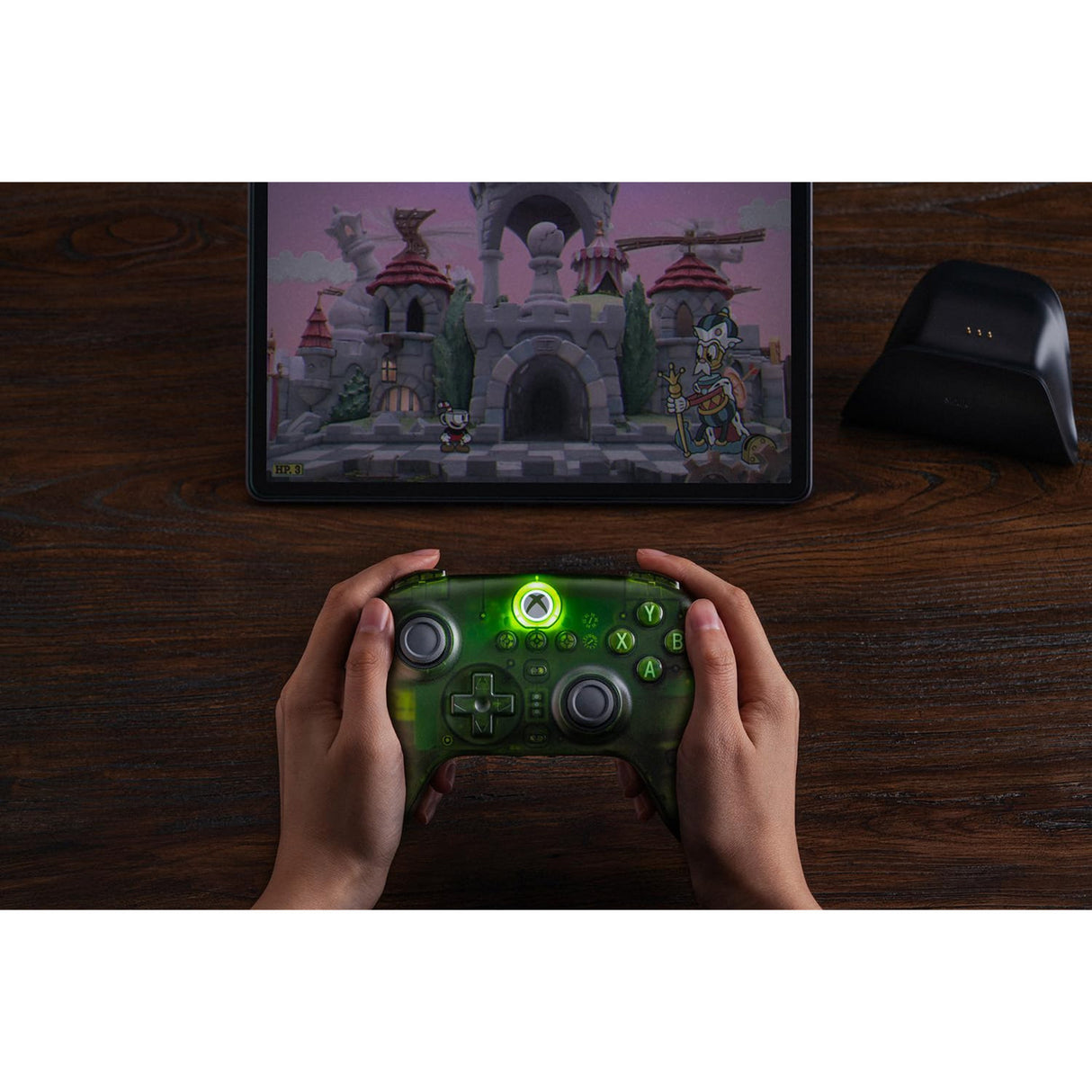 8bitdo ultimative 3-mode controller til xbox (grøn gennemsigtig, xbox series x|s, xbox one, pc, bluetooth usb-c 2,4 ghz)