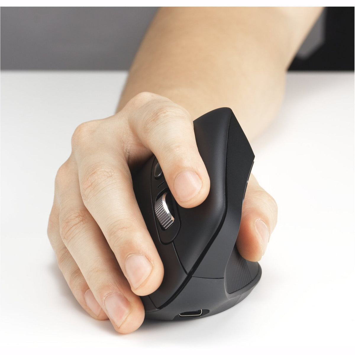 Kensington pro fit ergo my630 eq genopladelig mus (sort, 1000 - 2400 dpi, Bluetooth, 2,4 GHz)