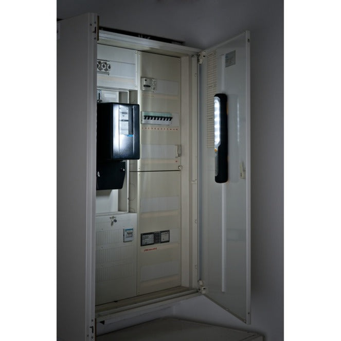 Brennerstuhl LED lommelygte med batteri, håndlampe med dynamo, til opladning (med 6 lyse SMD LED'er og 9 timers lys varighed)