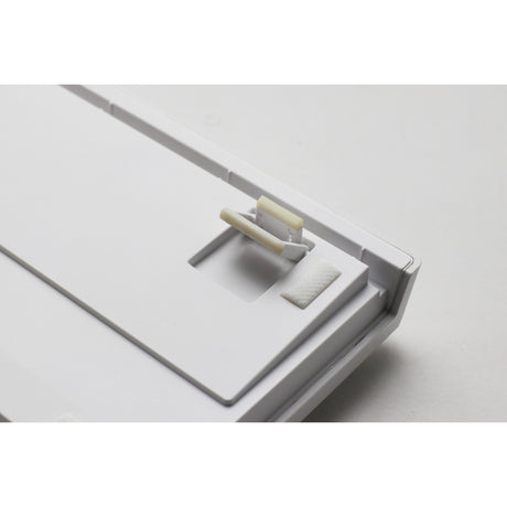 Ducky zero 6108 pure white rgb mekanisk gaming-tastatur (hvid, us-layout (qwerty), cherry mx2a blue, 100%, rgb-lysdioder, double-shot pbt, hot swap, 2,4ghz | bluetooth | usb-c)