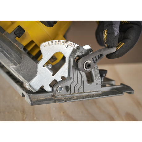 Stanley fatmax v20 18v rundsav 190mm håndrundsav (sort gul, batteri og oplader inkluderet, med kuffert)