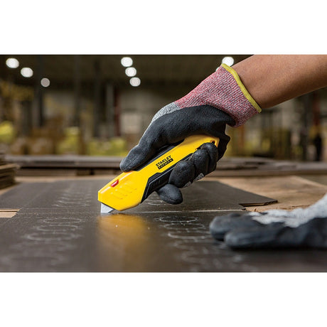 Stanley fatmax sikkerhedskniv squeeze bimat kniv (gul sort)