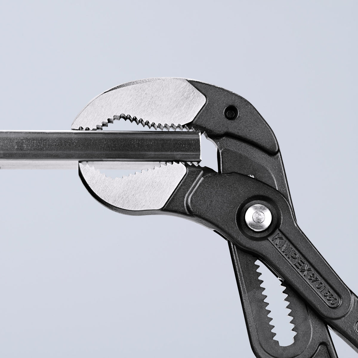 Knipex Cobra XXL vandpumpetang 8701560 Svensk vandpumpetang (rød)