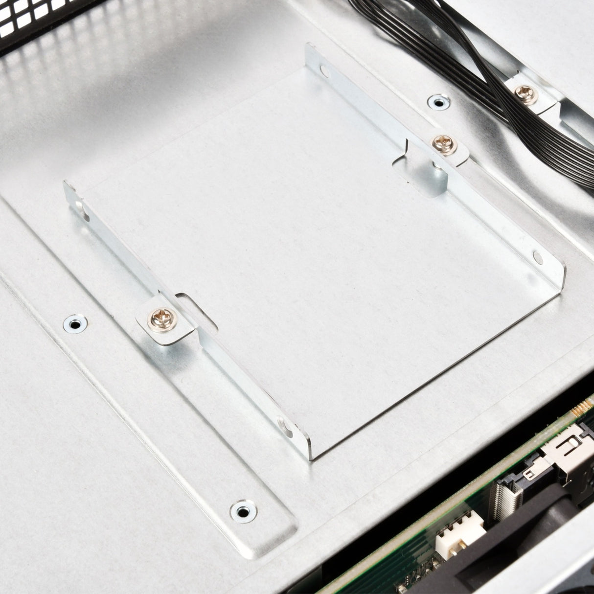 Silverstone RM21-308 rackhus (sort | 1x USB-A 2.0 | 1x USB-A 3.2 (5 Gbit s))