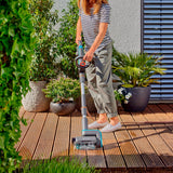Gardena batteridrevet multi-cleaner aquabrush patio 18v p4a - klar til brug sæt