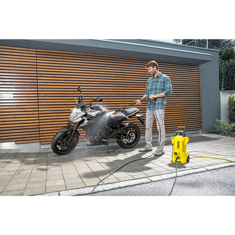 Kärcher k2 power control højtryksrenser - 110 bar - 360 l h - 20 m² h - app support - velegnet til bl.a. små biler - cykler - havemøbler - havestole