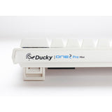 Ducky one 2 pro mini hvid klassisk rgb mekanisk gaming tastatur (hvid, us layout (qwerty), cherry mx brown, 60%, rgb led, double-shot pbt, quack mekanik)