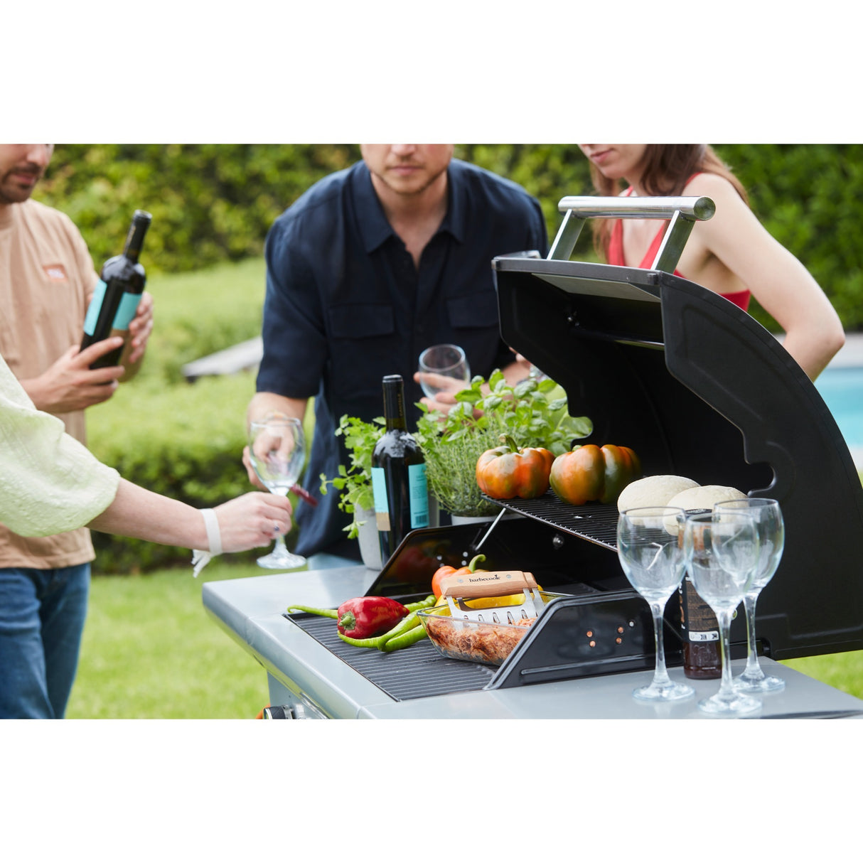 Grillsæt med 2 kødkløer grillbestik (fsc)