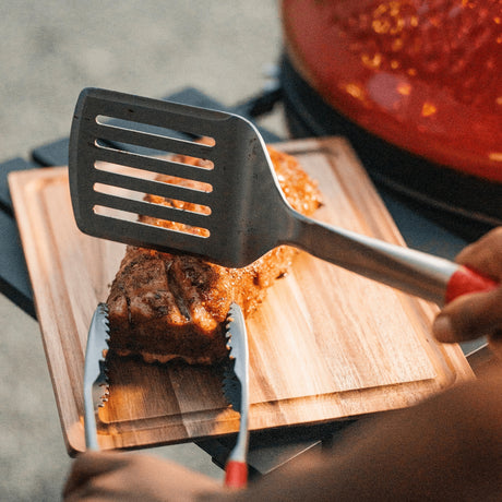 Kamado joe krafted stalen spatel (roestvrij staal rood)