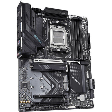 Gigabyte x870 gaming WiFi6 socket AM5 bundkort (sort grå, RAID, 2,5 GB-LAN, WiFi 6, BT, lyd, ATX)
