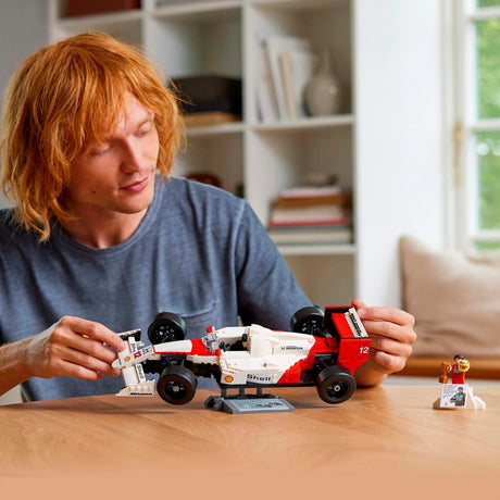 Lego ikoner mclaren mp4 4 og ayrton senna - 10330