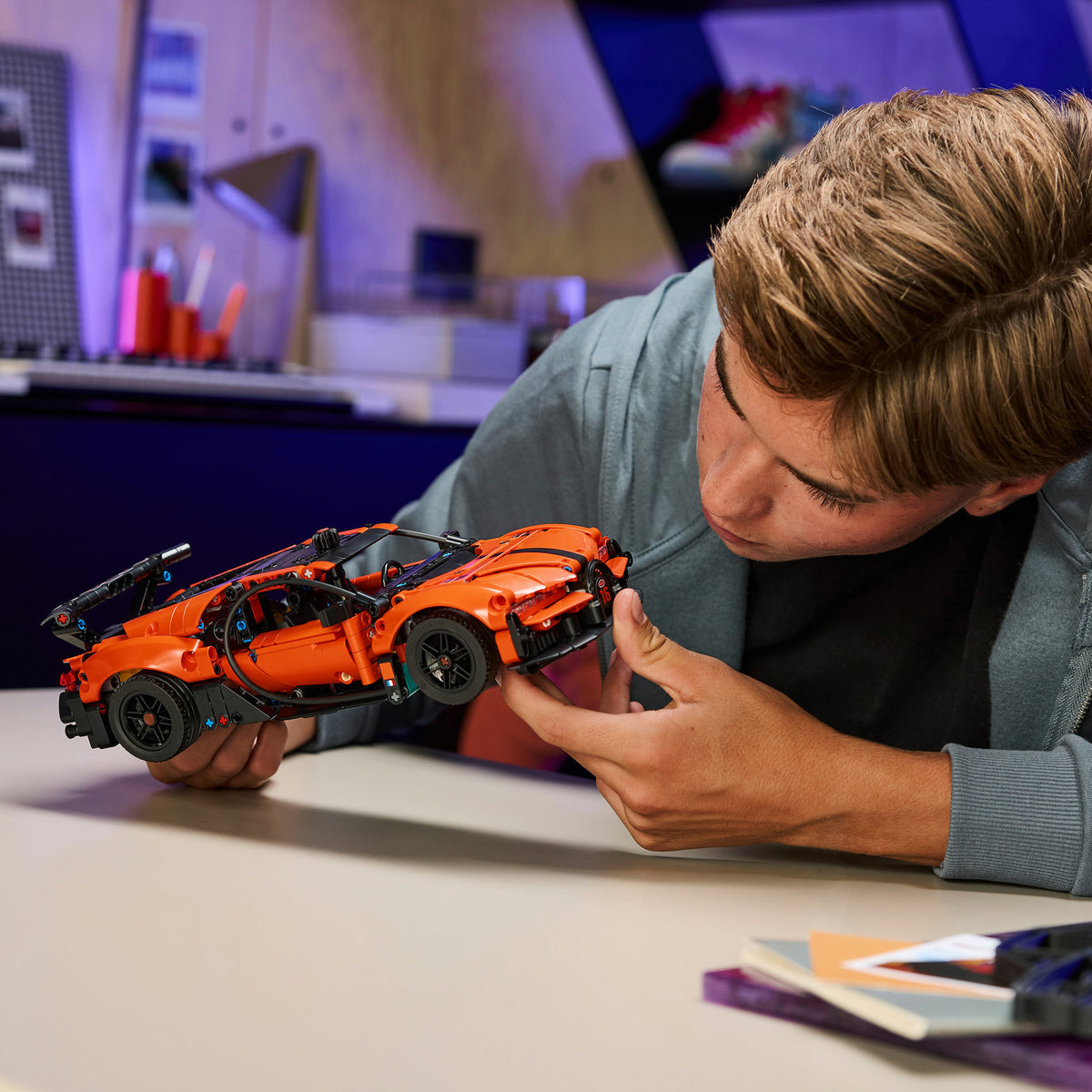 Lego technic 42222 bugatti chiron pur sport hypercar