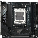 Gigabyte B850i Aorus Pro Socket AM5 bundkort (sort, RAID, 2,5 GB-LAN, Wi-Fi 7, BT, lyd, Mini-ITX)