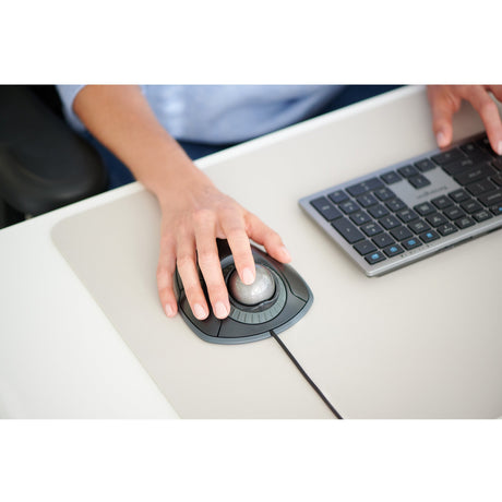 Kensington KB535 EQ genopladeligt tastatur til flere enheder (USA-internationalt layout (QWERTY), saksekontakter, 100 %, USB, 2,4 GHz, Bluetooth 5.4)