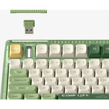 Iqunix og80 camping trådløst mekanisk tastatur (grøn, us-layout (qwerty), cherry mx red, 80% (tkl), rgb-lysdioder, hot-swappable, pbt, 2.4ghz | bluetooth 5.1 | usb-c)