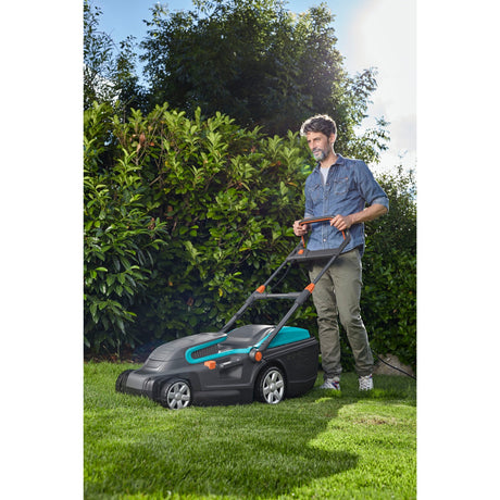 Gardena powermax™ elektrisk plæneklipper - klippebredde 42 cm - græsplæner op til ca. 800 m²