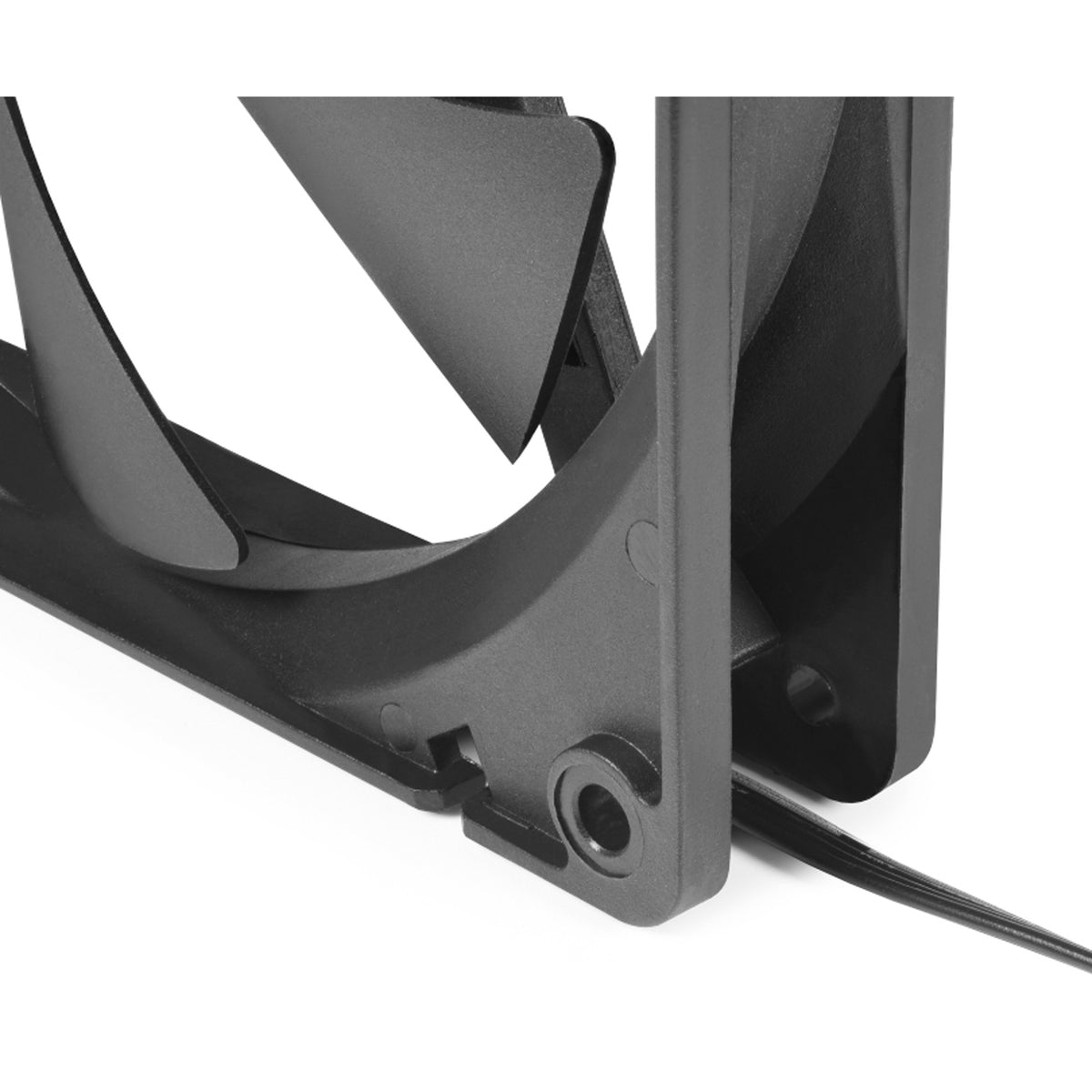 Alphacool kerne 140 mm blæser pwm 2500 rpm kabinet blæser (sort, 140 x 140 x 25 mm)