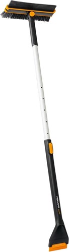 Fiskars x-serie teleskopisk og roterende snebørste og isskraber til bilen - 1078492
