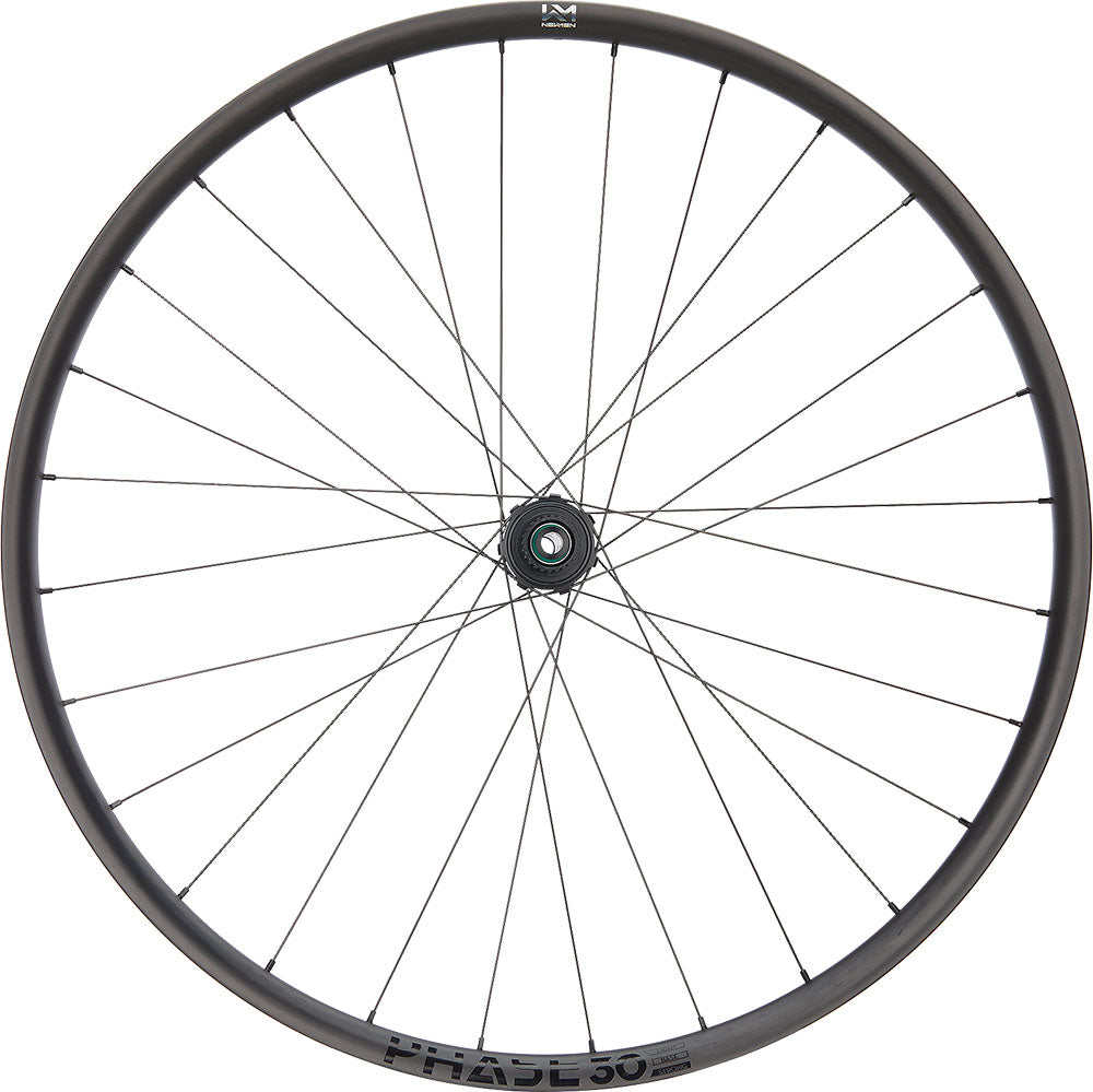 Newmen phase 30 base 27,5 6-bolt 12x148 fade carbon baghjul