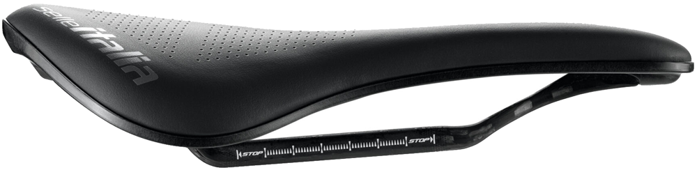 Selle italia novus evo boost kit carbon superflow sadel