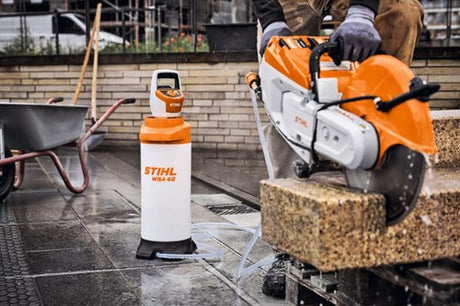 Stihl wsa 40.0 sæt trykvandsbeholder | 10l | inkl. 2 akslede batterier og 1 oplader - sa090118510