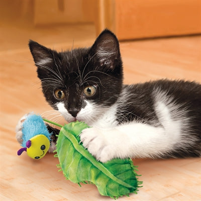 Kong Flingaroo Caterpillar med blad med catnip